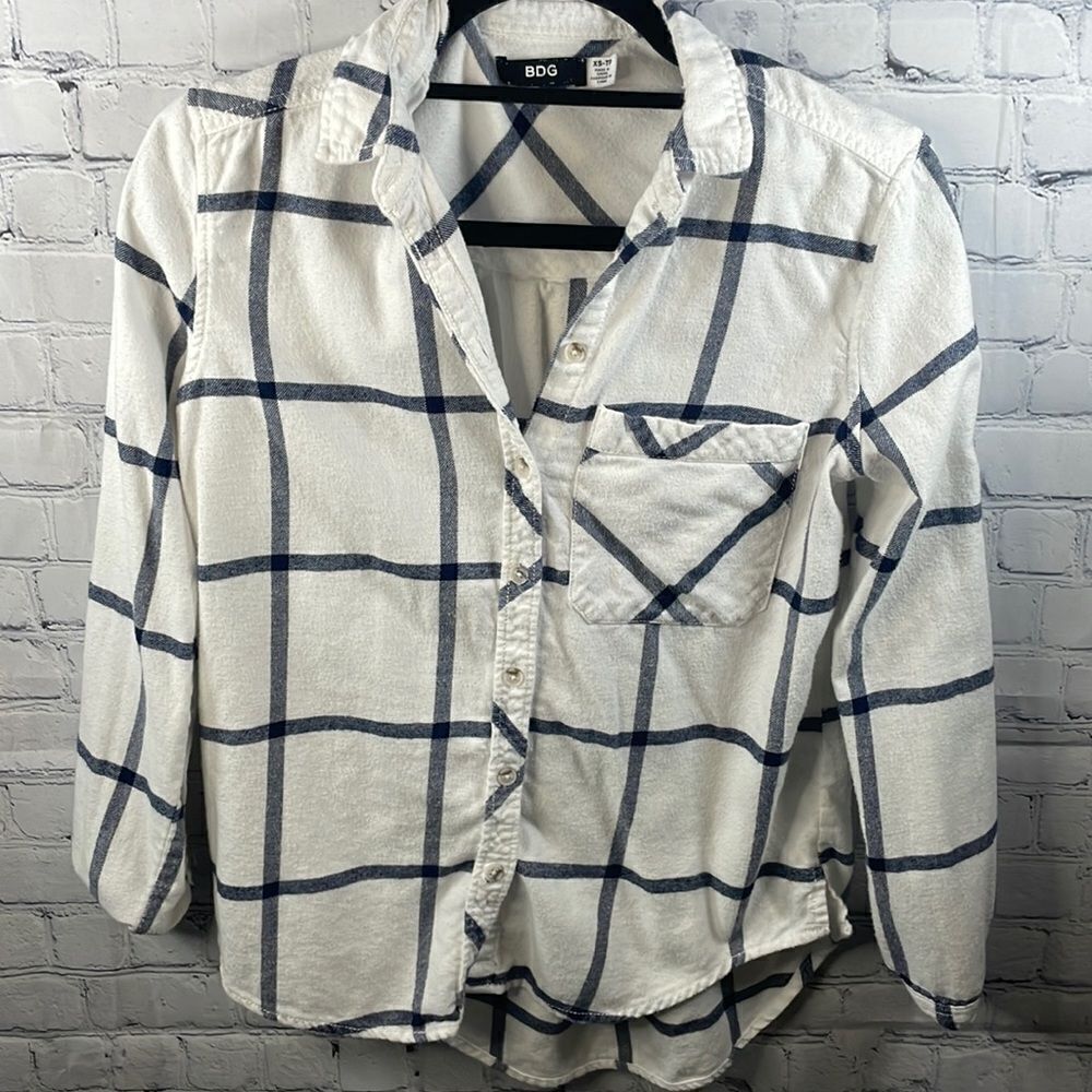 👕 Urban Outfitters: BDG White Flannel Shirt - Size XS